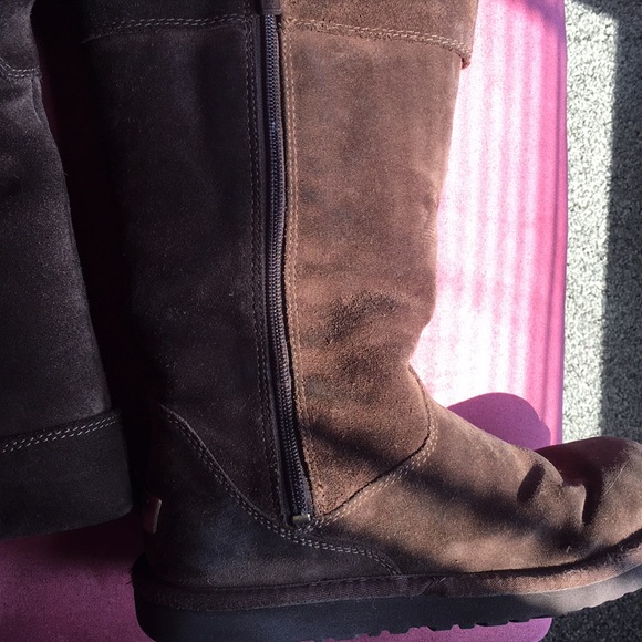 Espresso Big Girls Cargo Uggs With Pocket Size 4 - Picture 7 of 8